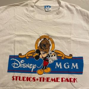 Vintage 1987 Disney MGM Studios Mickey Mouse Graphic T-Shirt